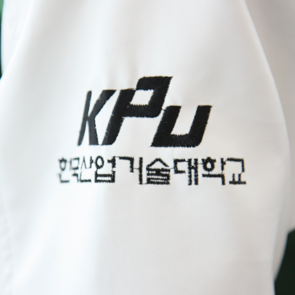슬림형 야구점퍼 - 한국산업기술대 게임공학부